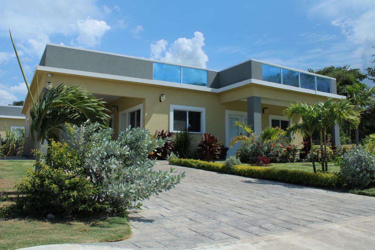 The Marina Villa De Sonja Очо Риос Екстериор снимка